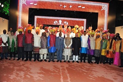 African leaders don Indian attire at Modi reception