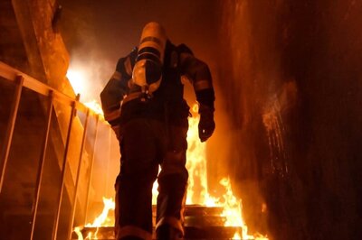 Tamil Nadu: 11 Killed, 2 Injured After Fire at Firecracker Units in Virudhunagar; CM Announces Ex-gratia