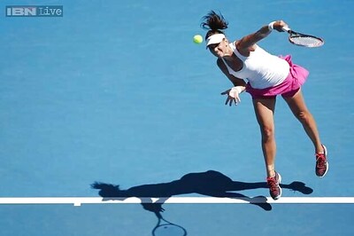Li Na advances to fourth round at Australian Open
