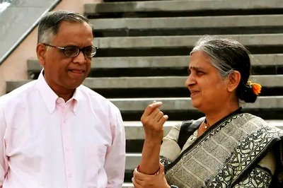 Narayana Murthy & Sudha Murty Donate Gold Conch, Tortoise Idol To Tirupati Lord Balaji
