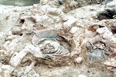 World's oldest submerged town dates back 5,000 yrs