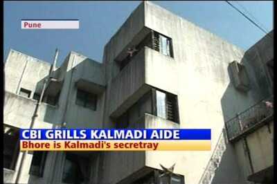 CWG probe: CBI interrogates Kalmadi aide