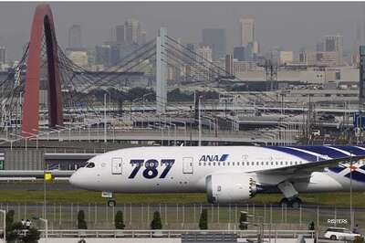 Boeing close to fixing Dreamliner battery: source