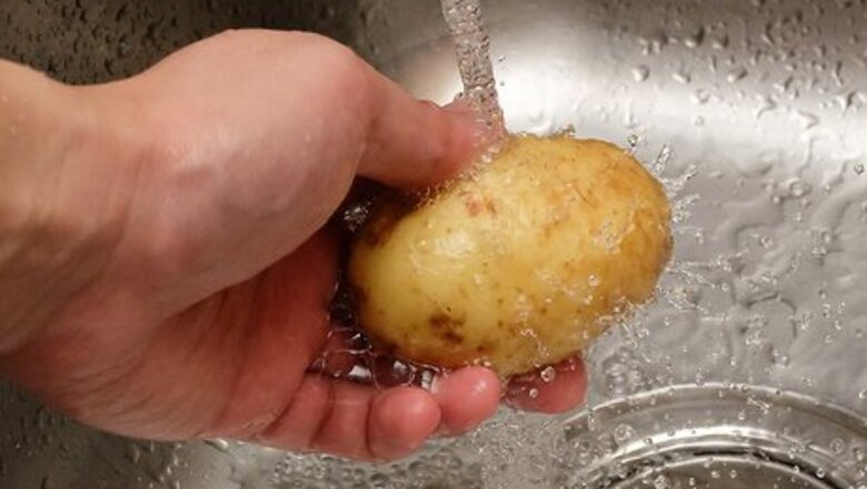 How to Make Roasted Potatoes on the Grill