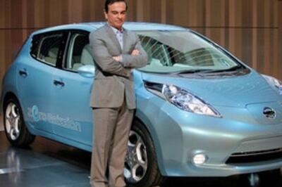 Nissan's zero-emission car has speed, and it's green