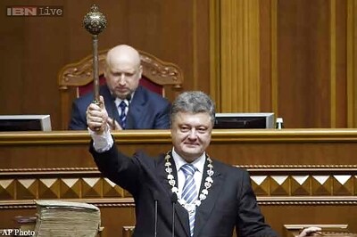 Petro Poroshenko sworn in as Ukraine's president