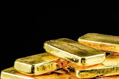 Gold Price in India Crosses Rs 60,000 Mark To Touch Lifetime High Amid US Bank Woes; Will It Rise Further?