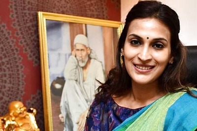 Aishwarya Rajinikanth Pledges Rs 10 Lakh To Directors' Association Annually For Child Education