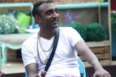 Bigg Boss 11: Akash Dadlani Bids His Farewell to the House in Mid-Week Eviction