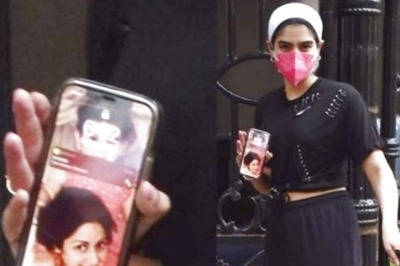 Paparazzi Catch a Glimpse of Khushi Kapoor's Phone Wallpaper That Features Sridevi