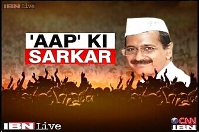 Delhi: Kejriwal promises hike in fares, other sops for autodrivers