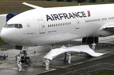 Air France plane with 37 on board narrowly misses mountain, probe ordered