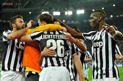Serie A: Newly-crowned champions Juventus visit second-place Roma