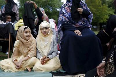 UK's Anti-Immigration Party Promises to Ban Burqa for Sake of Vitamin D