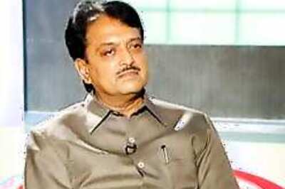 Oppn seeks Deshmukh's resignation