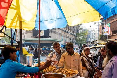 Streets and Roads Are Cleared For VVIPs But Not For Citizens: Bombay HC on Illegal Hawkers