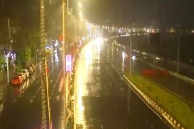 Mumbai Police Issues Monsoon 'Must-Dos' For Safe And Smooth Driving