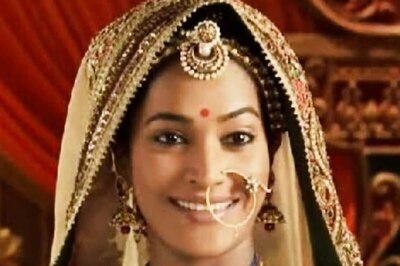 Rajshree Thakur Quits Shaadi Mubarak Due to Hectic Schedule, Rati Pandey Steps in