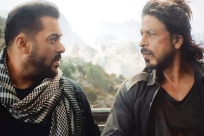 Salman Khan, Shah Rukh Khan Will Begin Filming Tiger vs Pathaan in 2024; Siddharth Anand to Direct