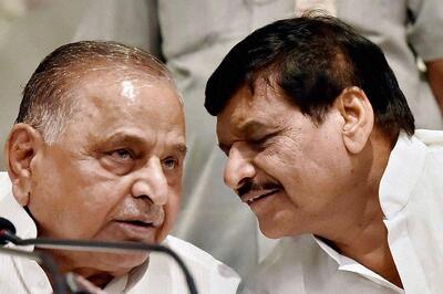Shivpal Threatens to Launch Secular Front if Mulayam Not Given Reins of SP