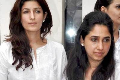 From Twinkle-Rinke Khanna to Shamlee-Shalin, Celebrity Sisters of Indian Cinema