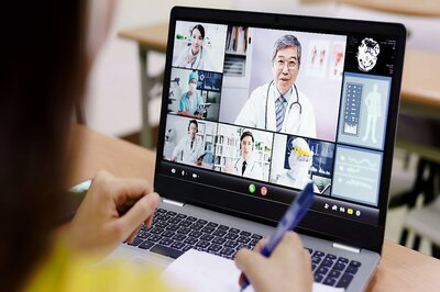 “Digital Classes Cannot Make Doctors,” Indian Medical Students Enrolled in China Want Govt to Intervene