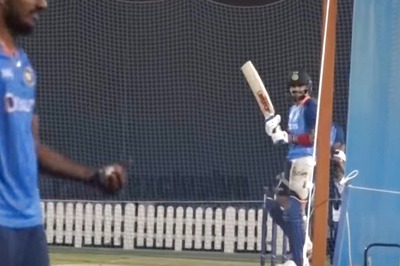 Virat Kohli Gears up For Asia Cup 2022 by Belting Yuzvendra Chahal, Ravindra Jadeja And R Ashwin in The Nets | Watch
