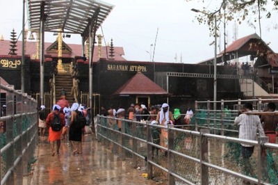 Sabarimala Temple Reopens for Pilgrims With Covid Norms; No Spot Booking Due to Rains in Kerala