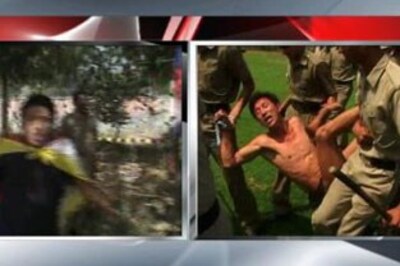 Tibetans throw shoes at Chinese embassy in Delhi