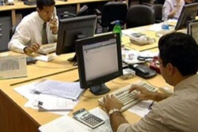 Mkts close with disappointing note