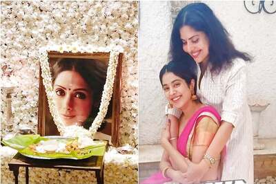 Janhvi Kapoor Remembers Sridevi in an Emotional Post, Writes 'Wish You Were Here'