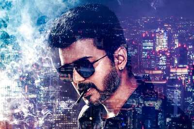 Vijay, AR Murugadoss Get Notices From Tamil Nadu Govt for Promoting Smoking in Sarkar Poster