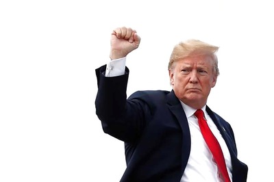 Trump Has Only One Official Govt iPhone, Says White House Denying China Listens to His Conversations