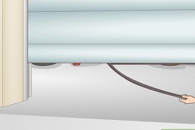 5 Ways to Weather-Seal a Garage Door