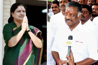 Panneerselvam Camp 'Removes' Sasikala, Nephews from AIADMK