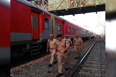 Hoax Call of Bomb Threat Delays Howrah Rajdhani From Delhi