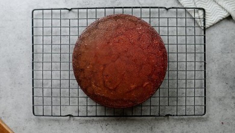 How to Frost a Double Layer Cake
