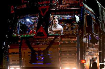 Rahul Gandhi's 'Jan Nayak' Image, Wooing Common Man Vote Bank: Decoding Cong's Support to Truckers