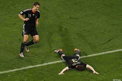 Europe has last laugh with three teams in SF