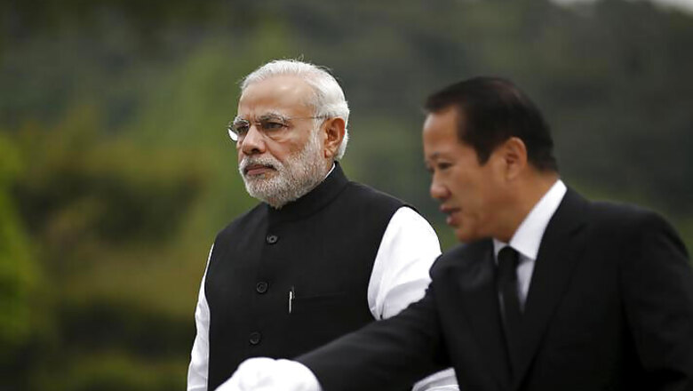 South Korea to give $10 billion to India for infrastructure development