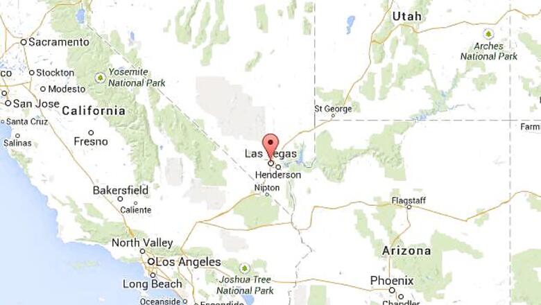 Las Vegas taxi driver finds $ 300,000 in back seat, returns money to owner