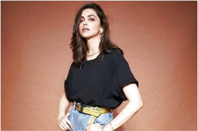 Deepika Padukone Deletes All Posts From Instagram and Twitter, Leaves Netizens Shocked