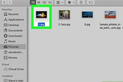 2 Easy Ways to Customize the Background Wallpaper on a Mac
