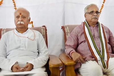 'Awakened' Hindus can lead world on path of peace: RSS