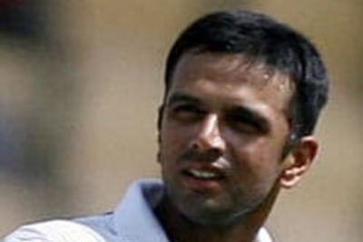 Dravid, Dhoni get sponsors' boot