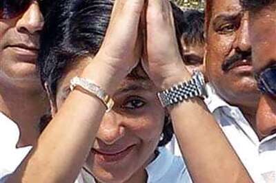 Dutt vs Dutt: Sanjay, Priya campaign for rivals