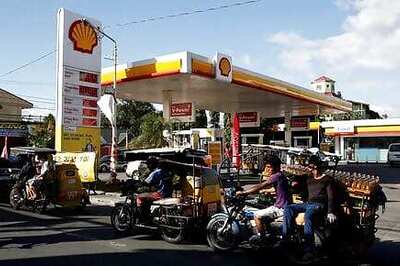Shell unit shuts Philippine refinery as pandemic slashes margins