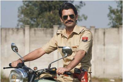 Halahal Movie Review: Barun Sobti's Calm Demeanour Adds Dimensions to Murder Mystery