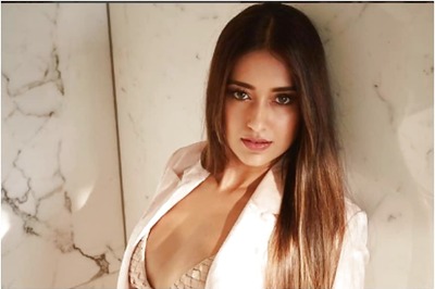 Ileana D'Cruz Reacts to Pick up Lines Used by Fans on Her