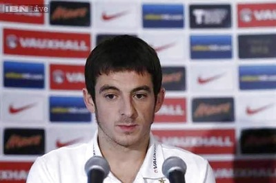 England defender Baines may return for Everton on Thursday